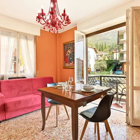 Lecco Retreat With Terrace & Free Parking *