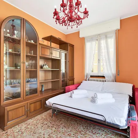 Lecco Retreat With Terrace & Free Parking Apartment