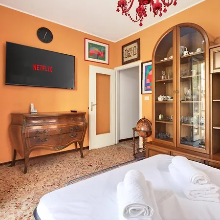 Lecco Retreat With Terrace & Free Parking Apartment