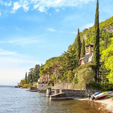 Lecco Retreat With Terrace & Free Parking * Lierna
